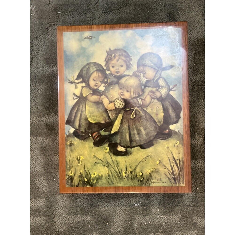 REUGE MUSIC JEWELRY BOX "Strangers In The Night" Hummel Swiss Tags Italy WORKS